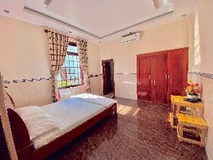 Homestay Cô Ba  Villa in Bình Thuận Province
