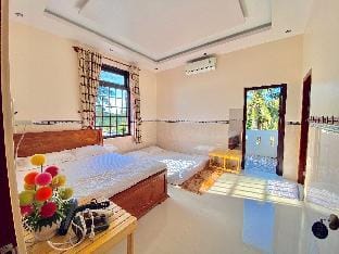 Homestay Cô Ba  Villa in Bình Thuận Province