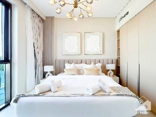 Elegant 1B Apt&Balcony in the Heart of Dubai Creek Vacation rental in Dubai