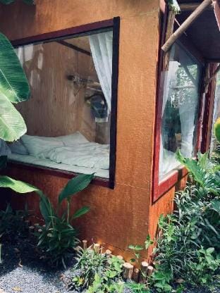 Floating market cabin, tropical, paceful Vacation rental in Cambodia