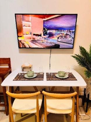 1BR Suite @ Fame Residences Tower 2 nr Greenfield Apartment in Mandaluyong