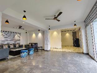 Pihu’s Nest: Tranquil Retreat with Valley Views Villa in Himachal Pradesh