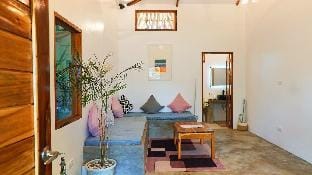 Whipsy Villa - Siargao Island Villa in General Luna