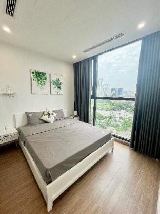 Near KaengNam*2BR*Vinhomes Skylake* Luxury Apartment in Laos
