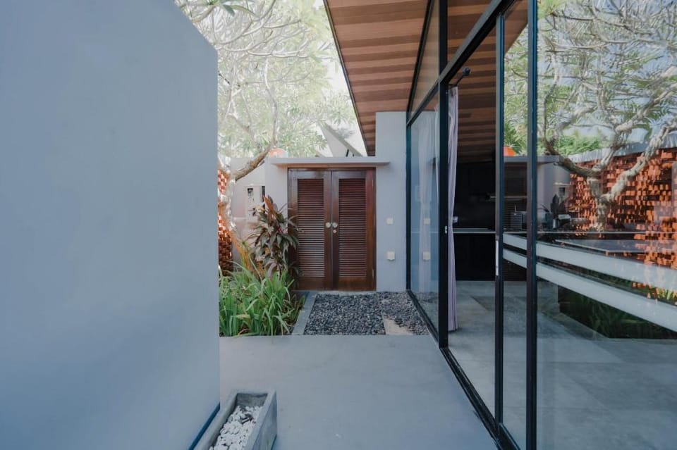 The Lavana Lealands Villa Nusa Dua (2 Bedroom Villa) Hotel in Bali
