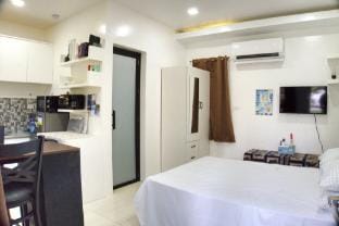 M&Ks Guesthouse, StudioA Apartment in Central Visayas