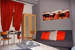 Amazing Studio Next To Center only 10 minutes walk Apartment in Thessaloniki