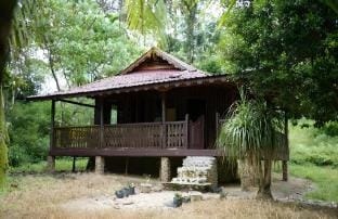 Batu Kapal Lodge Villa in Indonesia