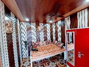 NeelMohar Bellevue 8 - Our Enchanted Eden Vacation rental in Mahabaleshwar