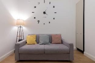 [Casa Magenta] a 4 minuti dalla metro - WIFI & A/C Apartment in Milan