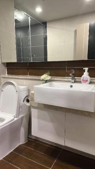 Great location near the beach.  Apartment in Pattaya City