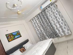 Shree Jee Heights Heaven Hideout on the Ganges Apartment in Rishikesh