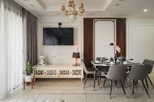 Căn hộ Cao cấp 3 Phòng ngủ Rộng rãi/D'Capitale Apartment in Laos