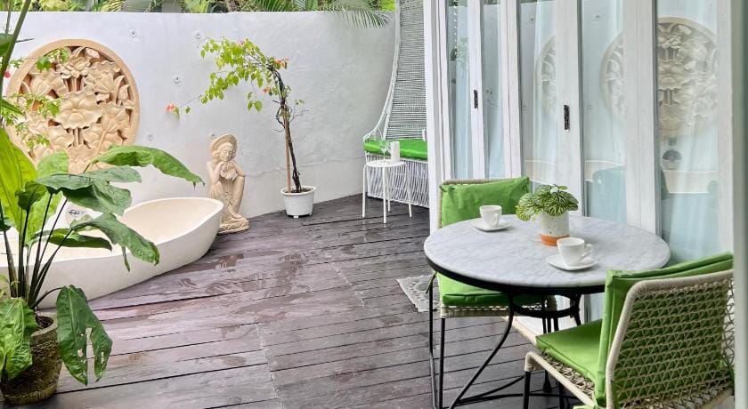 Flower Moon Villa Lovely Hideaway near city center Hotel in Sukawati