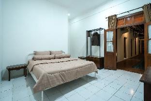 nDalem Pringgo Vacation rental in Yogyakarta