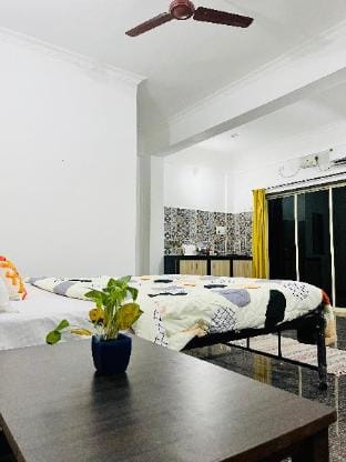 Studio apartment in candolim | 4 min from beach Apartment in Candolim