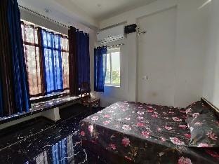 HOTEL ANANYA AYURVEDA HWC Apartment in Uttar Pradesh