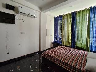 HOTEL ANANYA AYURVEDA HWC Apartment in Uttar Pradesh
