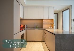 Premium 2BR Oasis in D1: City View, Pool/Gym A712 Apartment in Ho Chi Minh City