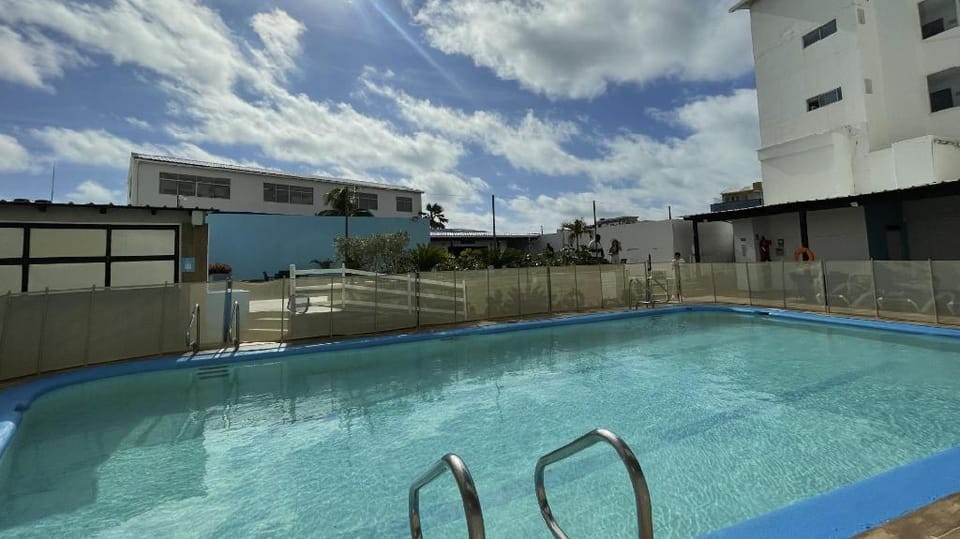 Hotel Blue Tone On vacation. Hotel in San Andres