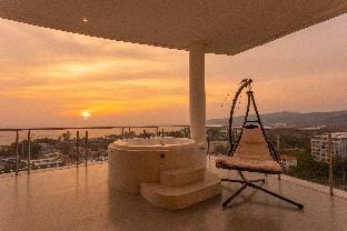 Sea View Anywhere Jacuzzi 24 Hour Security #c80 Apartment in Phuket