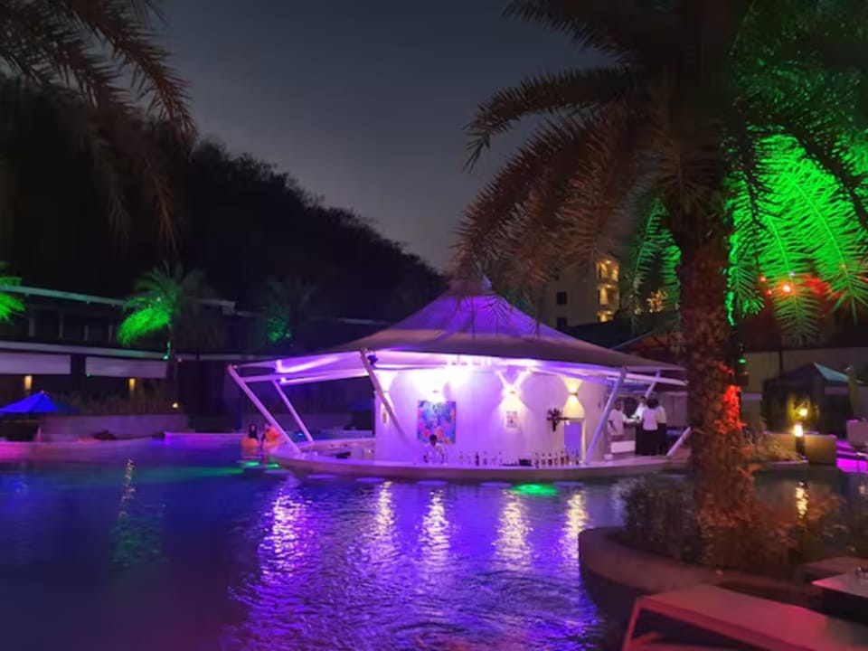 Sea View Suite Pool Access Patong Bay Hill #c81 Apartment in Patong