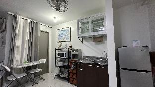 Cielly's Staycation - Ciudad de San Jose Sta Rosa Apartment in Santa Rosa