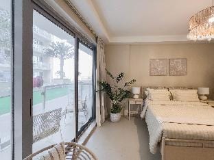 Studio with Balcony - Blue Collection Holiday Home Apartment in Ras al Khaimah