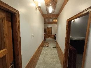 Wild Orchard Pure Vegetarian Homestay (6 Persons) Apartment in Himachal Pradesh