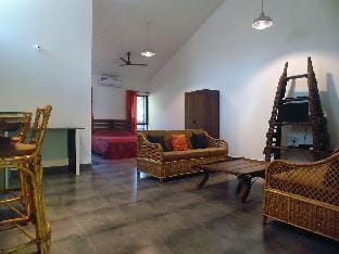 L'AZUR Studio Cottage 2, Vagator Beach GOA Vacation rental in Goa, India