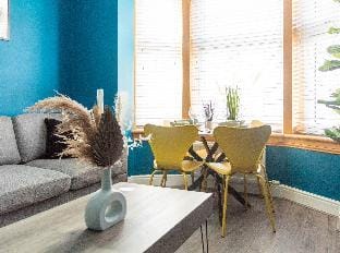 Stock Street Apartment  Apartment in Paisley