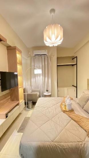 Apartemen Bale Hinggil VVIP studio Apartment in Surabaya