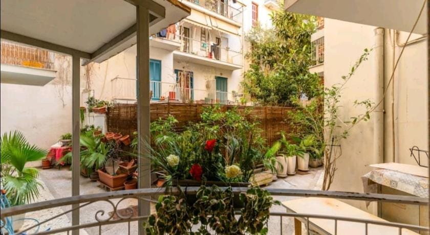 Acropolis Elegant Maisonette Apartment in Athens