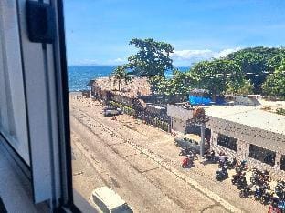 A's Place Two Bed Room Apt. Marina Spatial Apartment in Dumaguete