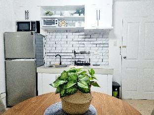 A's Place Two Bed Room Apt. Marina Spatial Apartment in Dumaguete