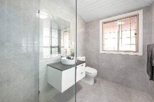 CBD/South Bank-5BR House  3.5Baths Aircon 3Carpark Vacation rental in Brisbane