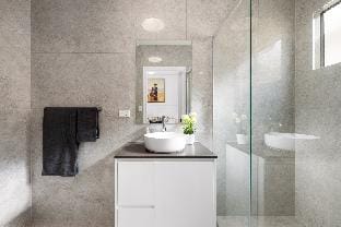 CBD/South Bank-5BR House  3.5Baths Aircon 3Carpark Vacation rental in Brisbane