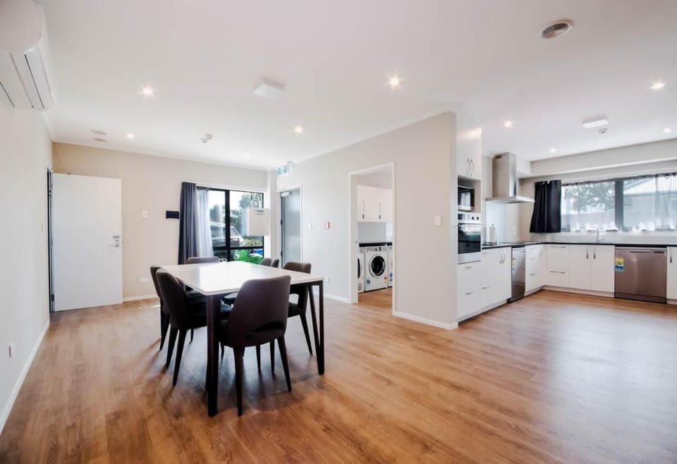ACL Studio Units Motel in Auckland