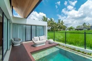 Padi Villa Ubud, A Modern Luxury Pool Retreat Villa in Sukawati