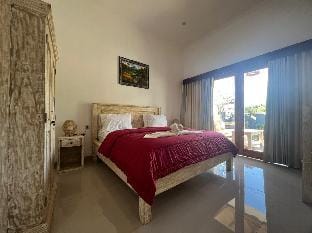 Peace and Comfort Place  Villa in Abang