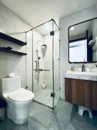 VINHOME D'CAPITALE -  Studio Lake View Apartment in Laos