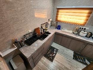 Home in Seremban 2 Bandar Ainsdale 9 pax Vacation rental in Negeri Sembilan, Malaysia