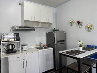 Yuki Staycation - Fully Furnished Condo in SJDM Vacation rental in Region of Manila