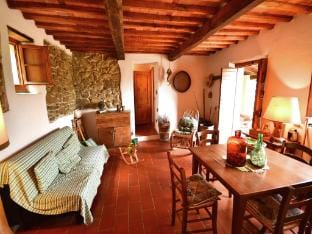 Beautiful Cottage in Pescia Vacation rental in Emilia-Romagna