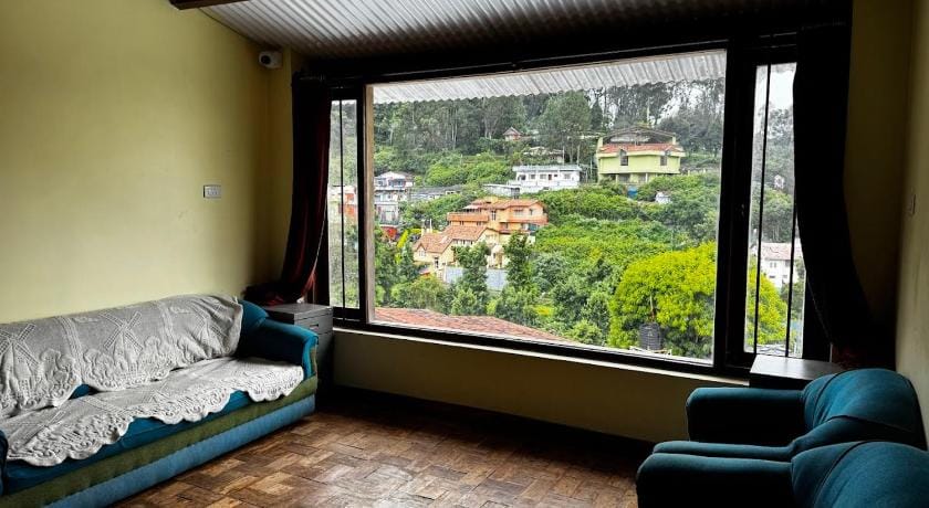 Satya Anand Cottage veg & non alcoholic Cottage Hotel in Kerala