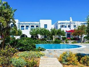 Sanders Paros Gardens - Chic 1-Bdr Apt w Balcony Apartment in Paros, Greece