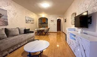 Mordernistic One-Bedroom Retreat in Przno Apartment in Budva Municipality
