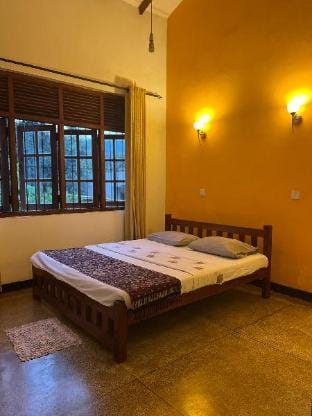 Rustic Mahaweli Vacation rental in Kandy