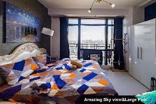 Amazing Gramercy Makati Upper Floor Studio 4728 Vacation rental in Makati
