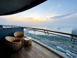 Sunset view point @41st floor Apartment in Noida